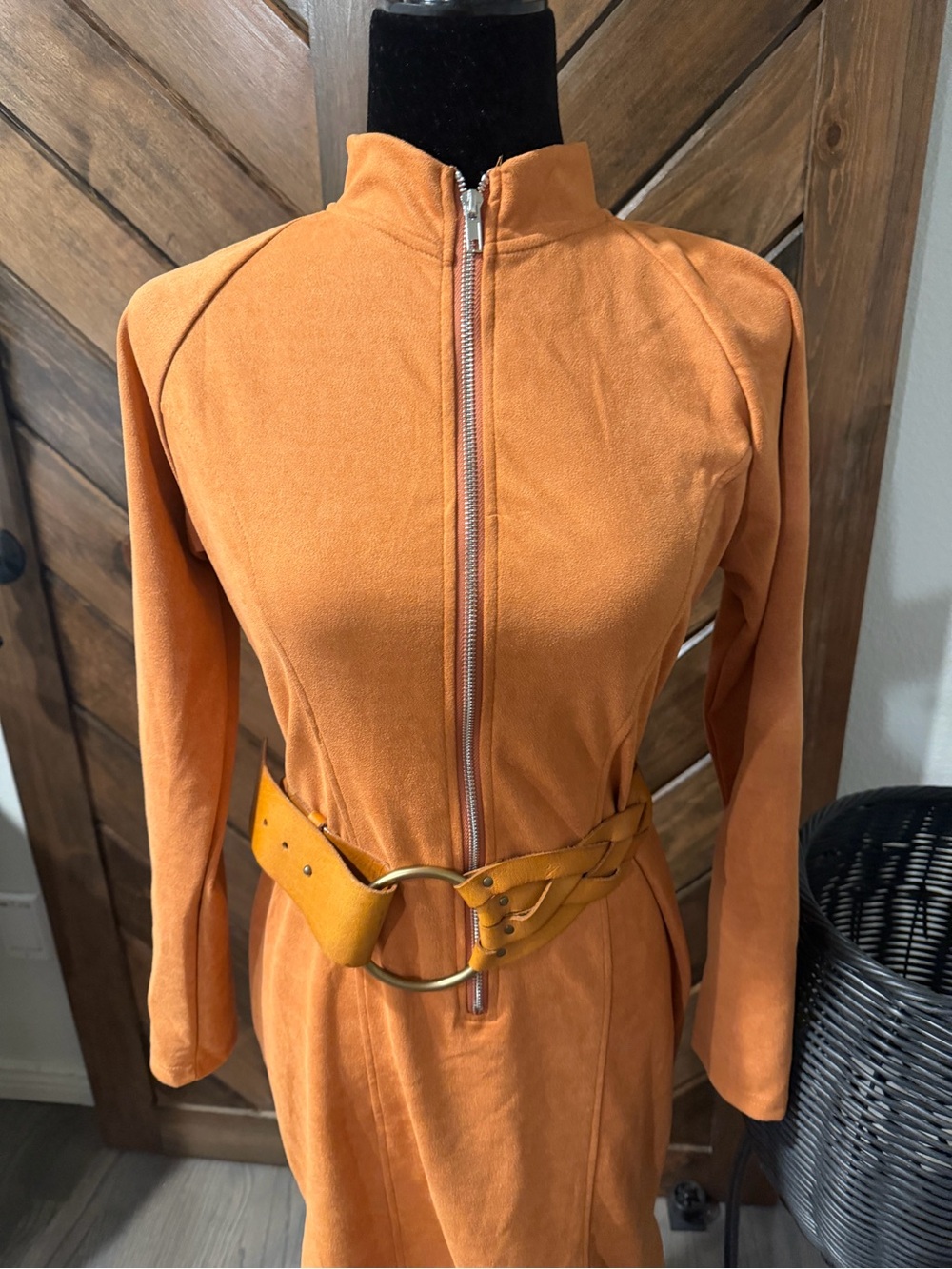 Zip-Front Midi Dress in Warm Orange - Picture 5 of 8